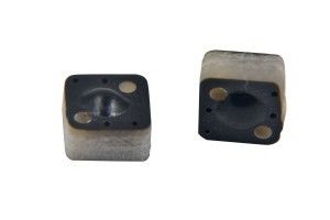 l'étiquette en métal de la fréquence ultra-haute U8 Rfid de 6x6mm avec IP68 a évalué les matériaux FR4