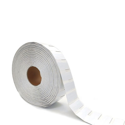 Fréquence ultra-haute RFID flexible sur le label blanc 70*30mm 860-960MHz d'étiquette en métal