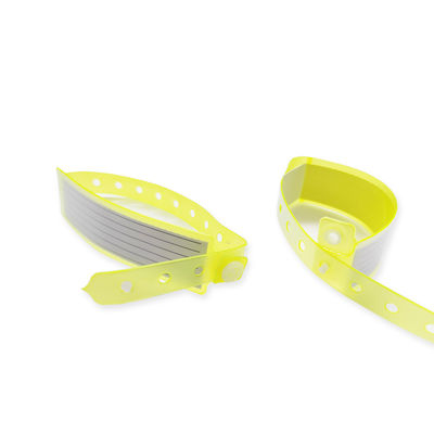 Étiquette médicale de bracelet de PVC RFID pour des patients présentant des désordres d'expression d'individu